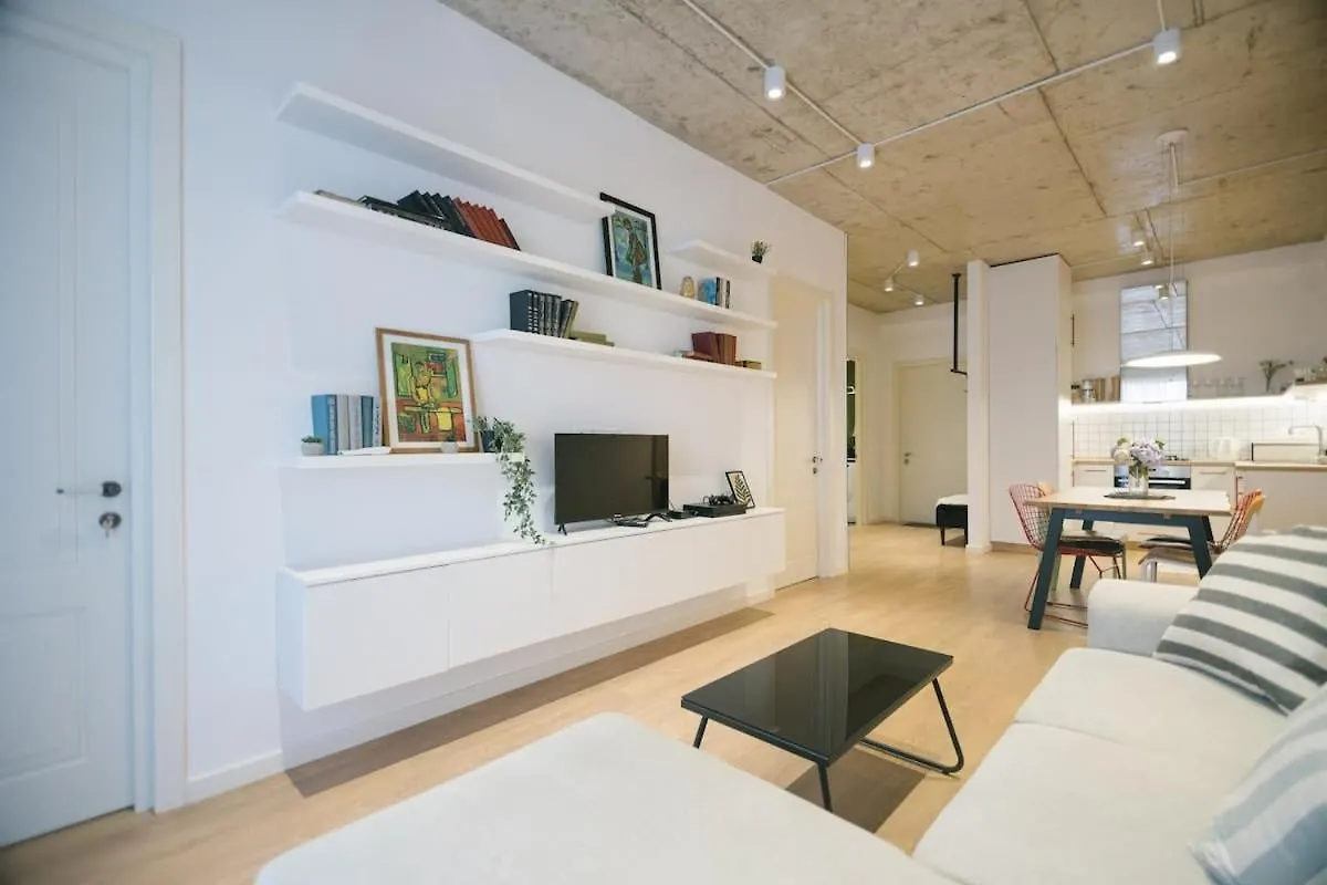 Dom wakacyjny Super Stylish 2Br Apt In Batumi Gruzja
