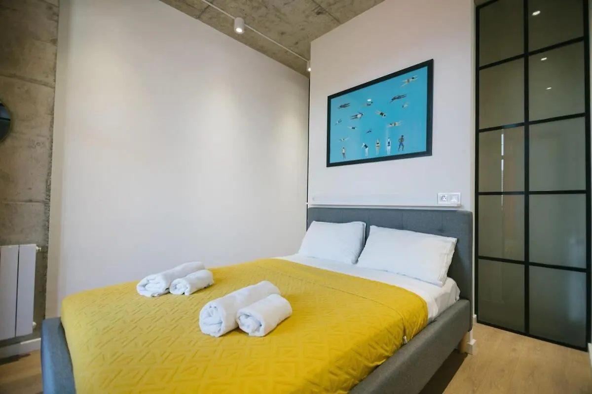 Super Stylish 2Br Apt In Batumi 0*,